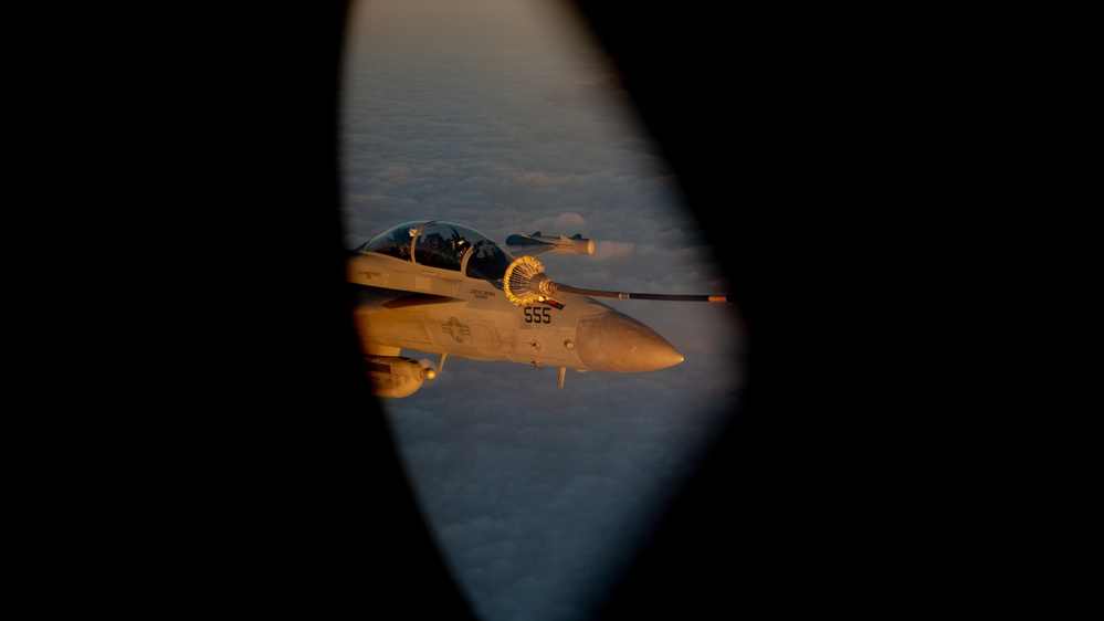 VMGR-152 Conducts Ariel Refueling during Ryukyu Vice 23.1