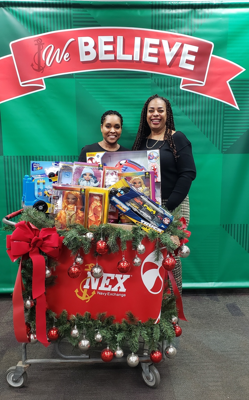 NEX surprises and delights customers this holiday season