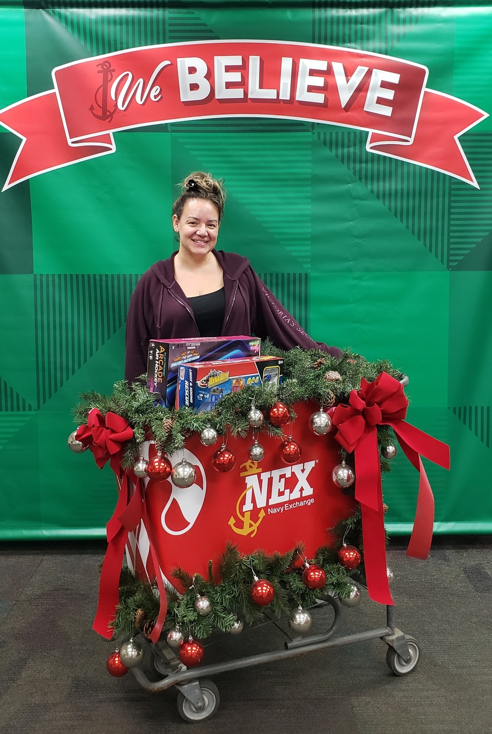 NEX surprises and delights customers this holiday season