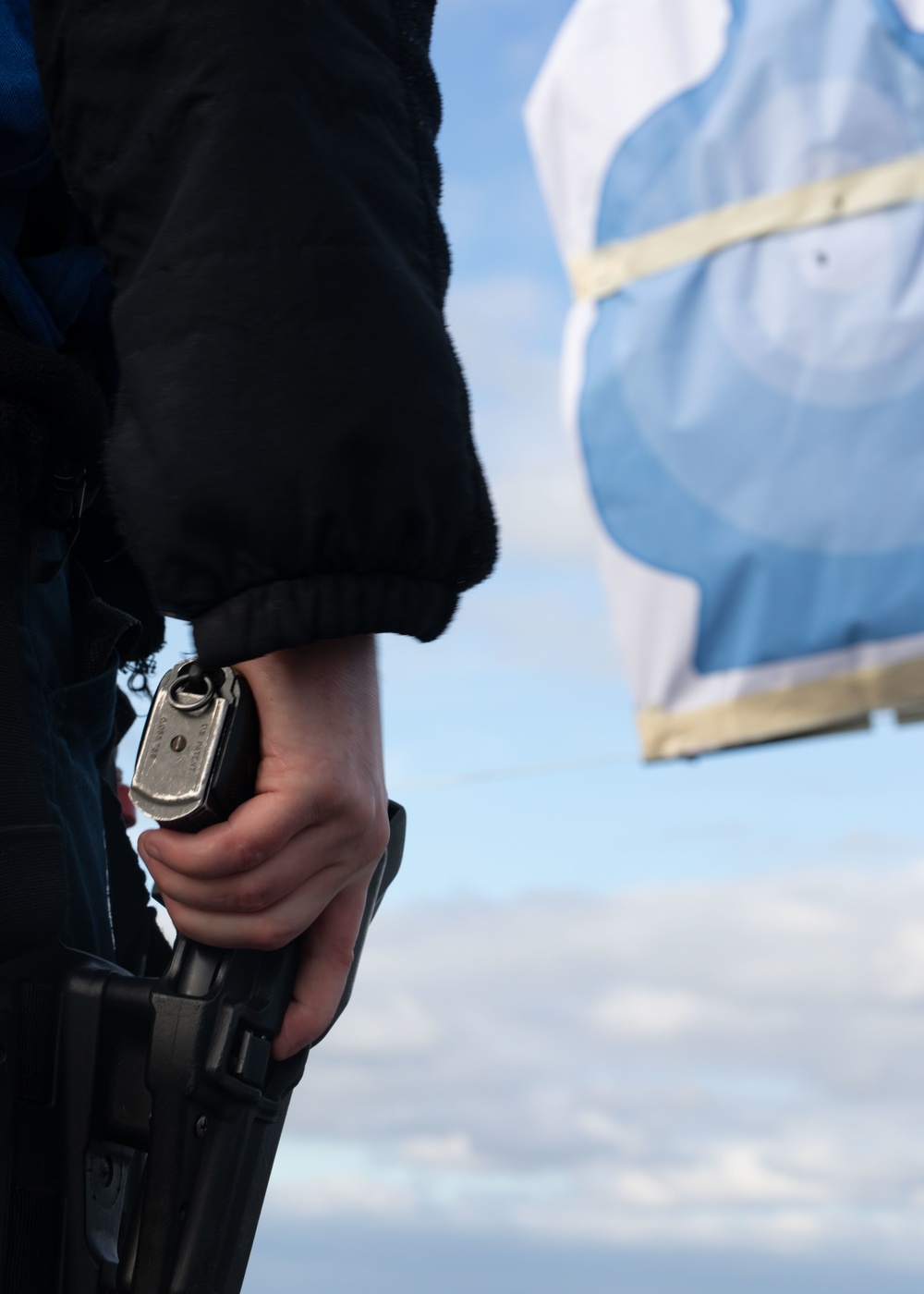 Bataan Participates in Weapons Training