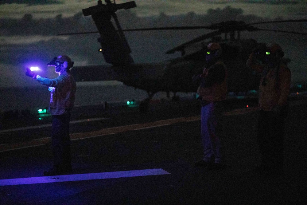 USS BATAAN SAILORS CONDUCT FLIGHT OPERATIONS