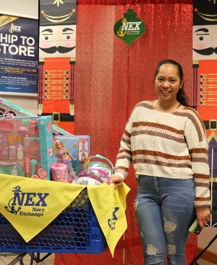 NEX surprises and delights customers this holiday season