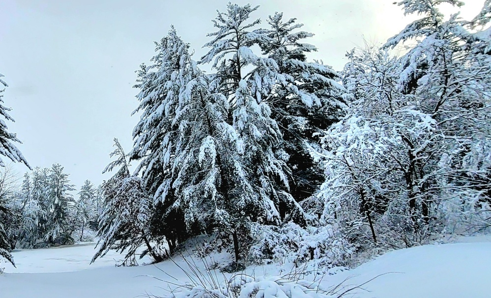 December 2022 snow scenes in Fort McCoy's Pine View Recreation Area