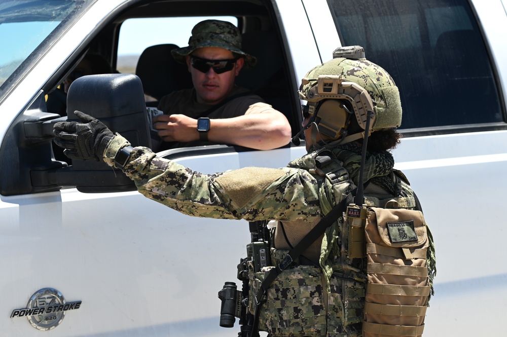 U.S. Coast Guard Port Security Unit participates in Exercise Resolute Hunter