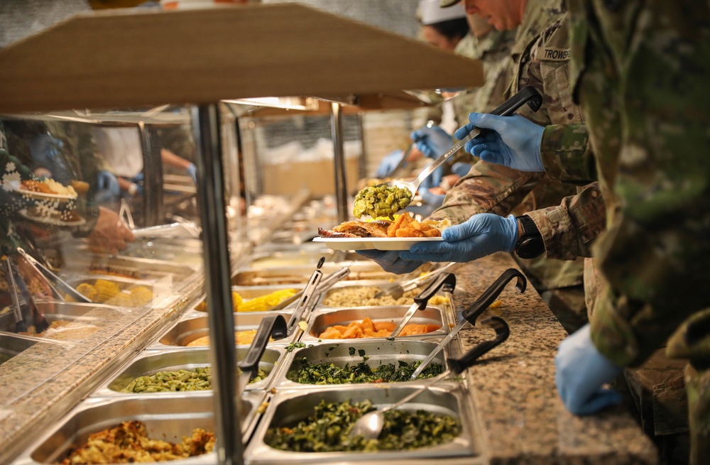 101st Airborne Division Christmas Meal