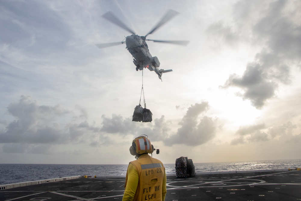 Anchorage Performs RAS, Flight Operations, and VERTREP
