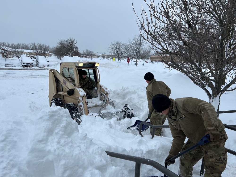 New York National Guard responds to Christmas snow storm