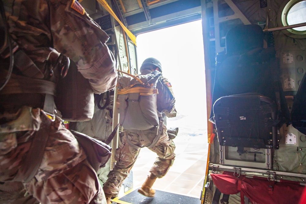 10th SFG(A) Performs Airborne Jumps