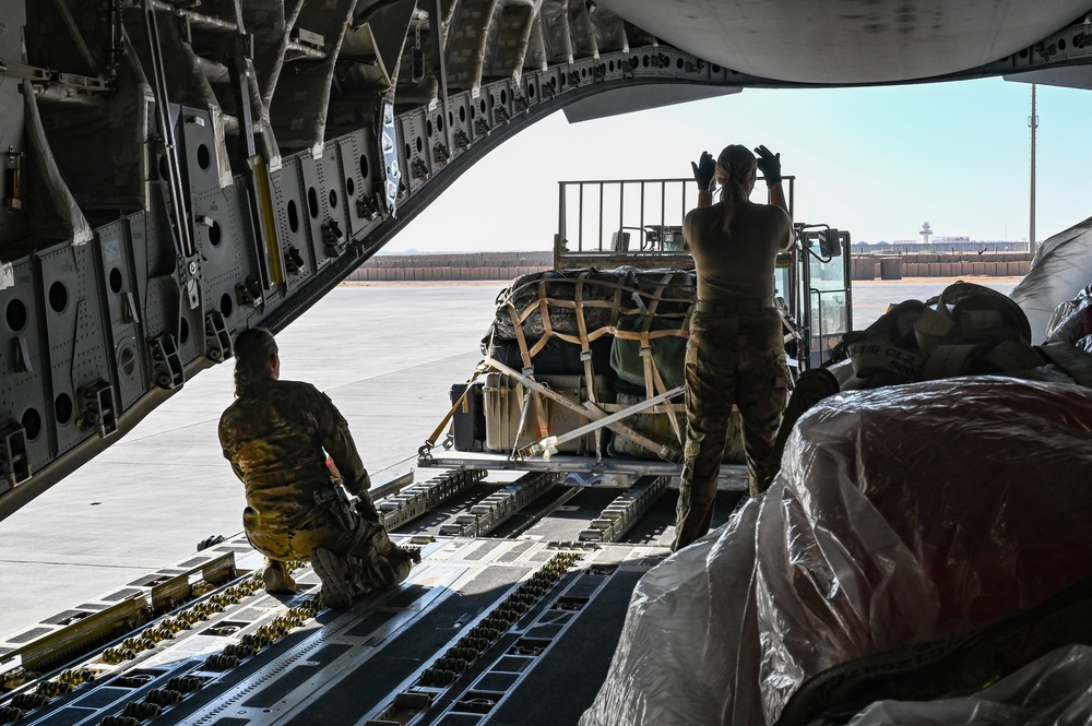 8th EAS female crew provide airlift, aeromedical evacuation support in CENTCOM AOR