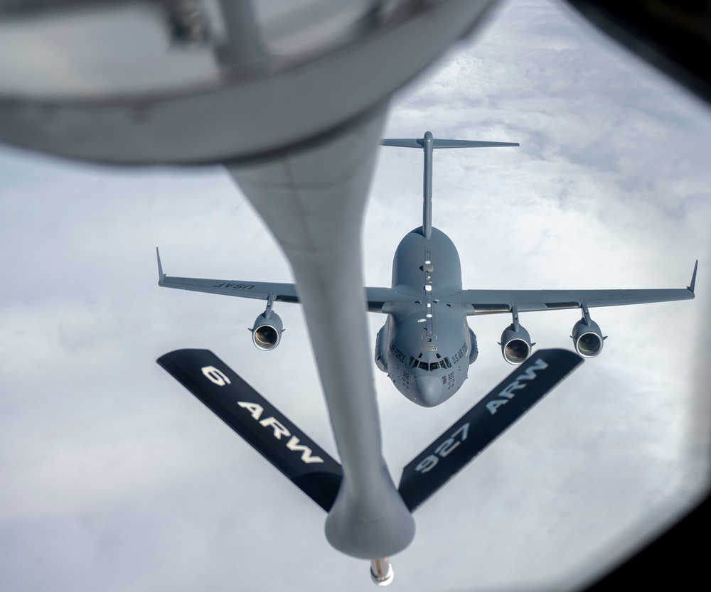 91st Air Refueling Squadron provides aerial support to Charleston C-17