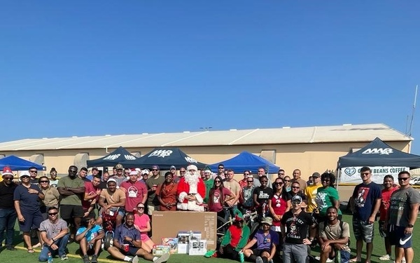 NEX Djibouti brings holiday cheer to military members