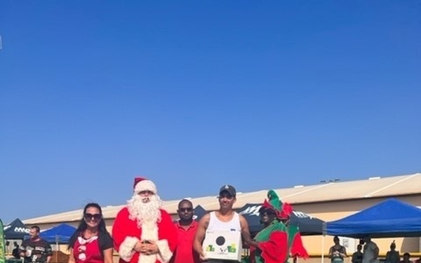 NEX Djibouti brings holiday cheer to military members