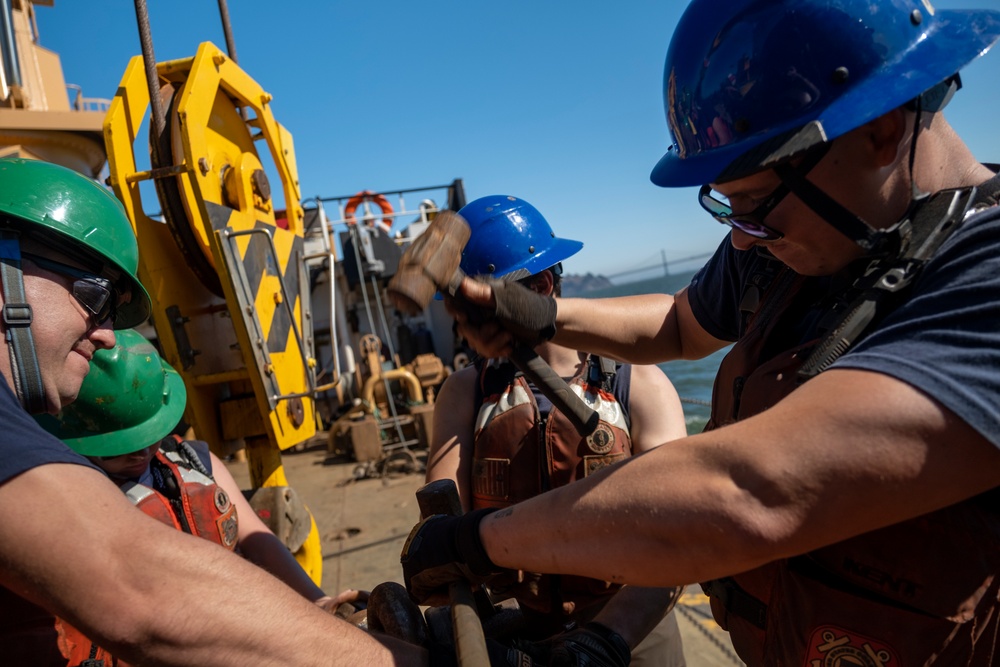 Coast Guard Cutter Elm sets buoys for San Francisco Fleet Week