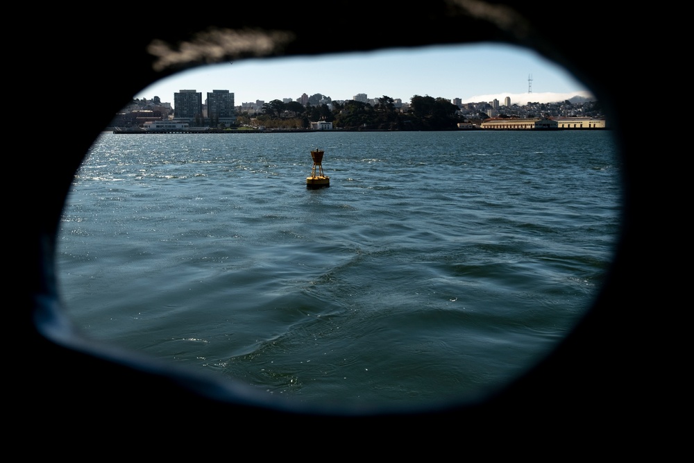 Coast Guard Cutter Elm sets buoys for San Francisco Fleet Week