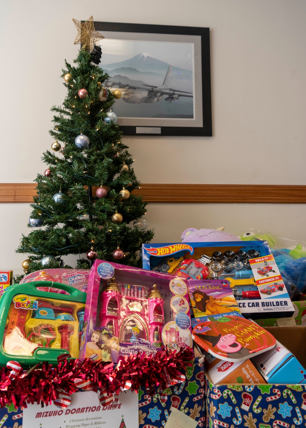 Yokota delivers holiday spirit, further strengthens ties with local community