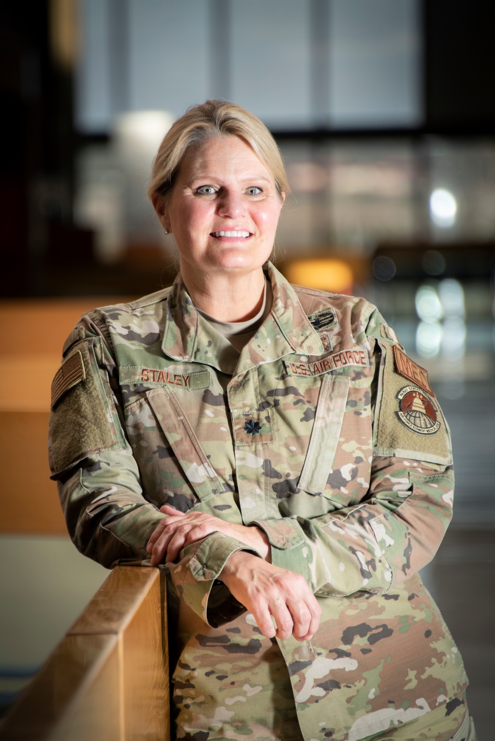 Air Force medical officer's quick thinking saves life