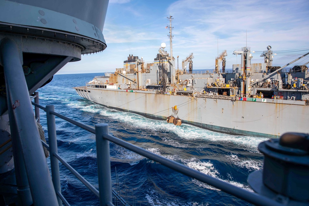 USS Leyte Gulf (CG 55) Completes Replenishment-at-Sea