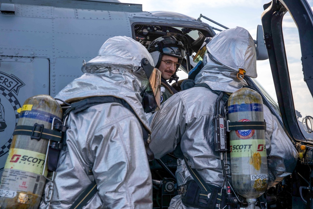 USS Leyte Gulf (CG 55) Daily Operations