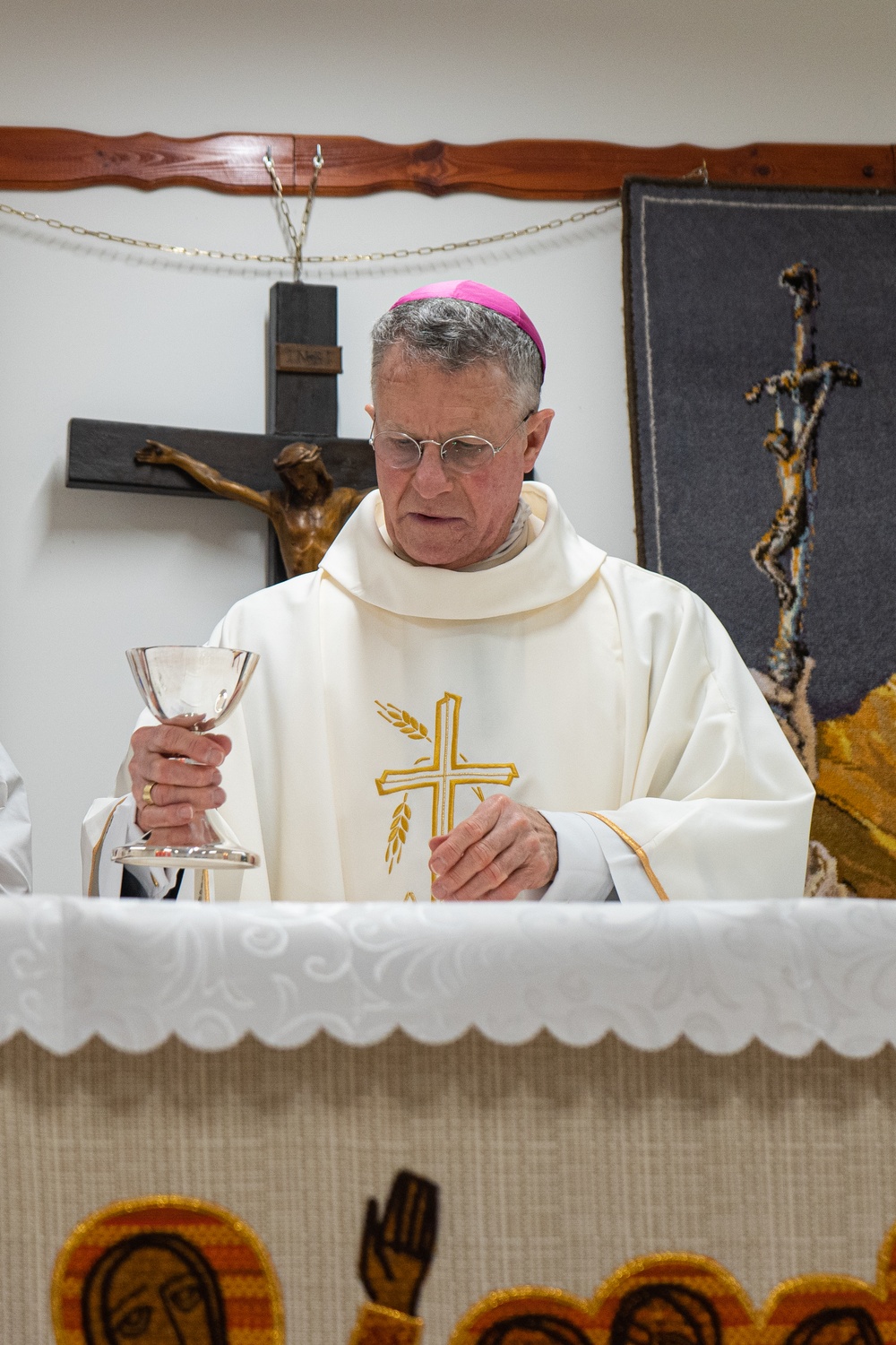Archbishop Broglio conducts Christmas Mass with Soldiers in Poland