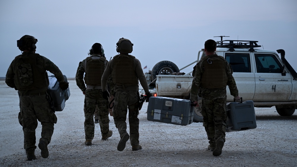 26th ERQS Combat Kings complete FARP exercise with U-28 Draco