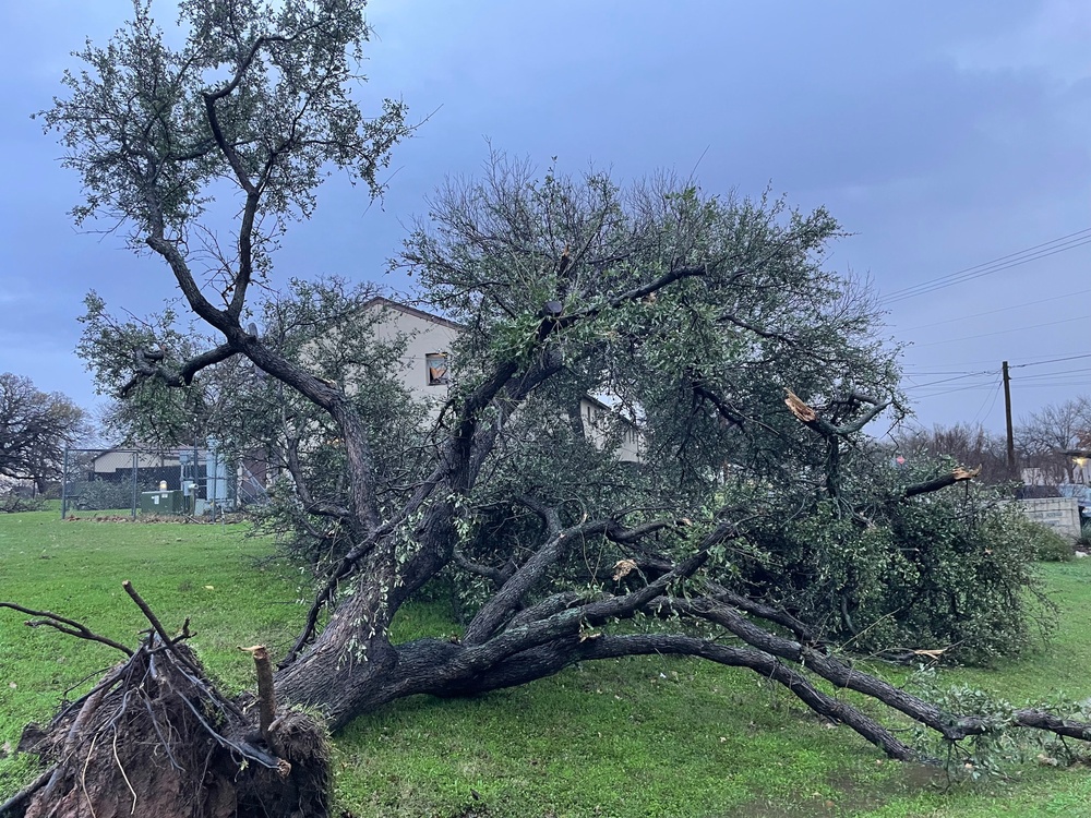 2 Confirmed Tornados Hit NAS JRB Fort Worth