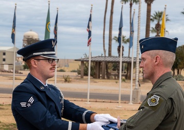 Luke AFB hosts All-American golfers