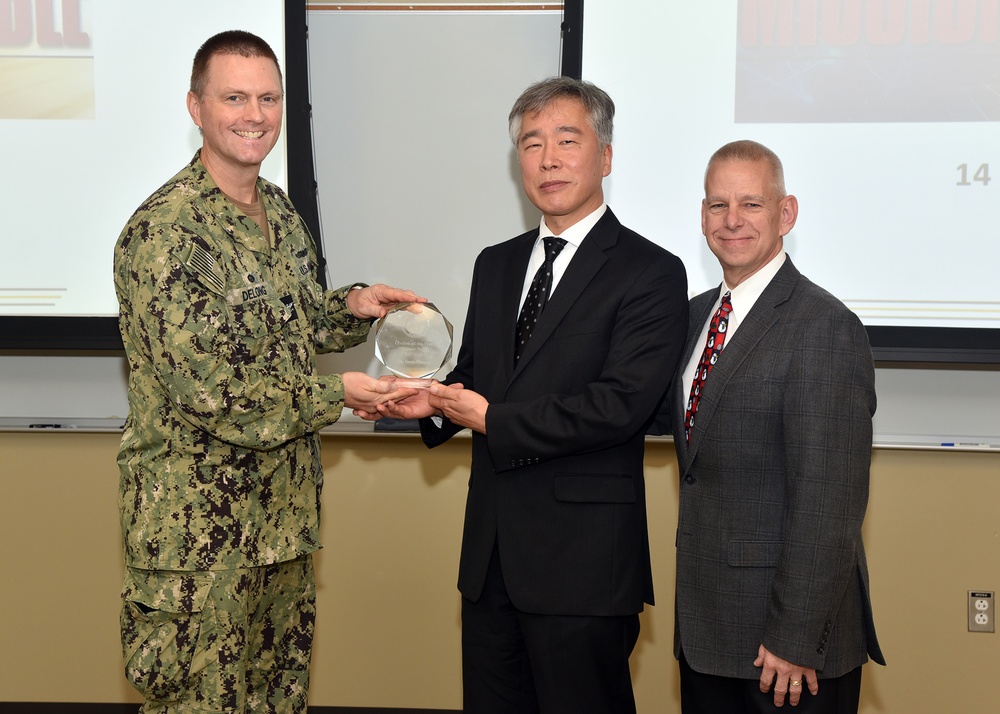 Navy Research Microbiologist earns Civilian of the Year Honors