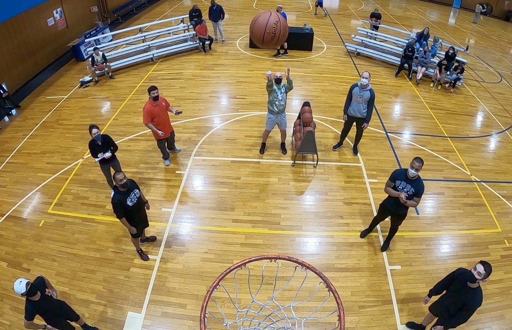 Free-throw competition held at Camp Zama's Yano Fitness Center