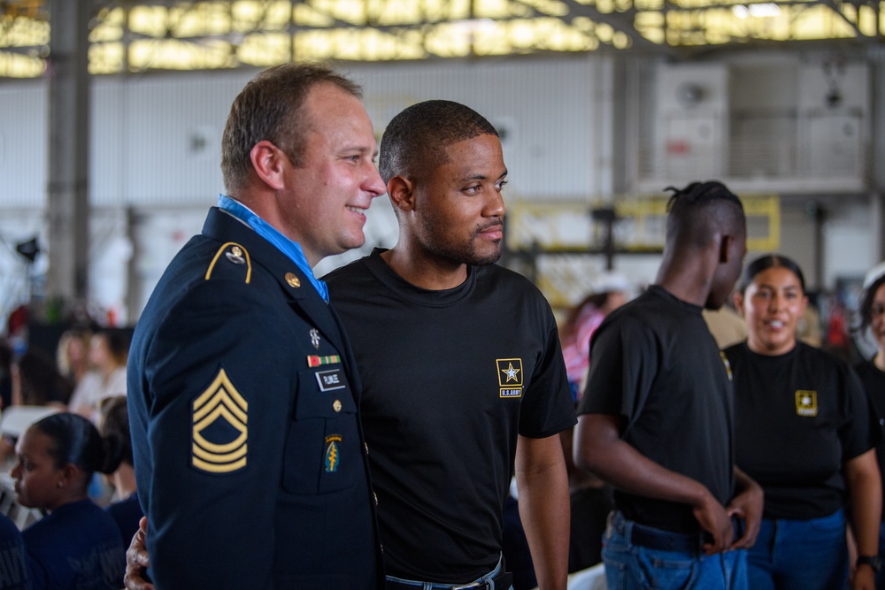 Miami Future Soldier Swear-In