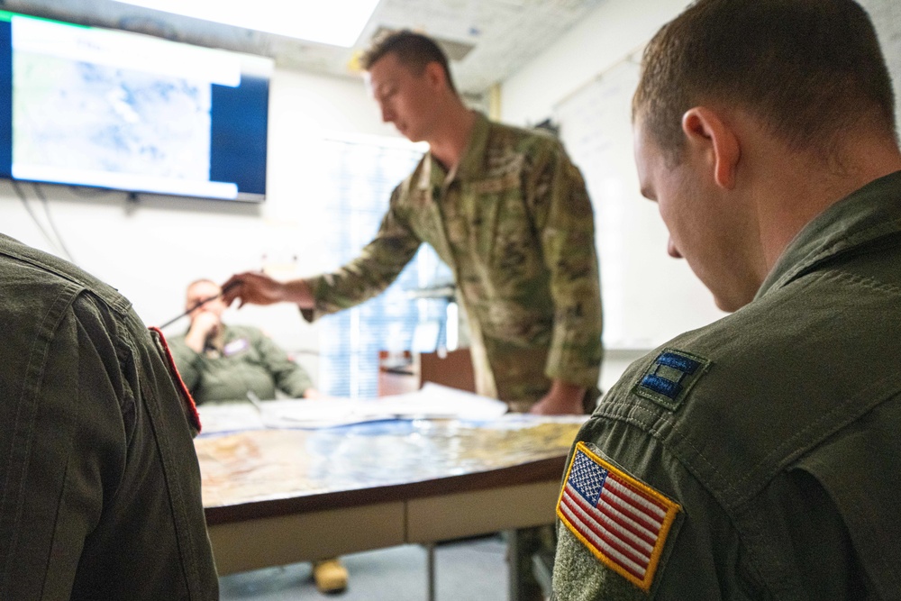 AMC course develops intelligence operators