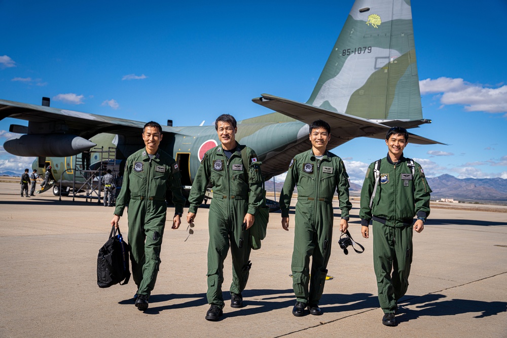 American and Japanese Airmen develop interoperability for the future