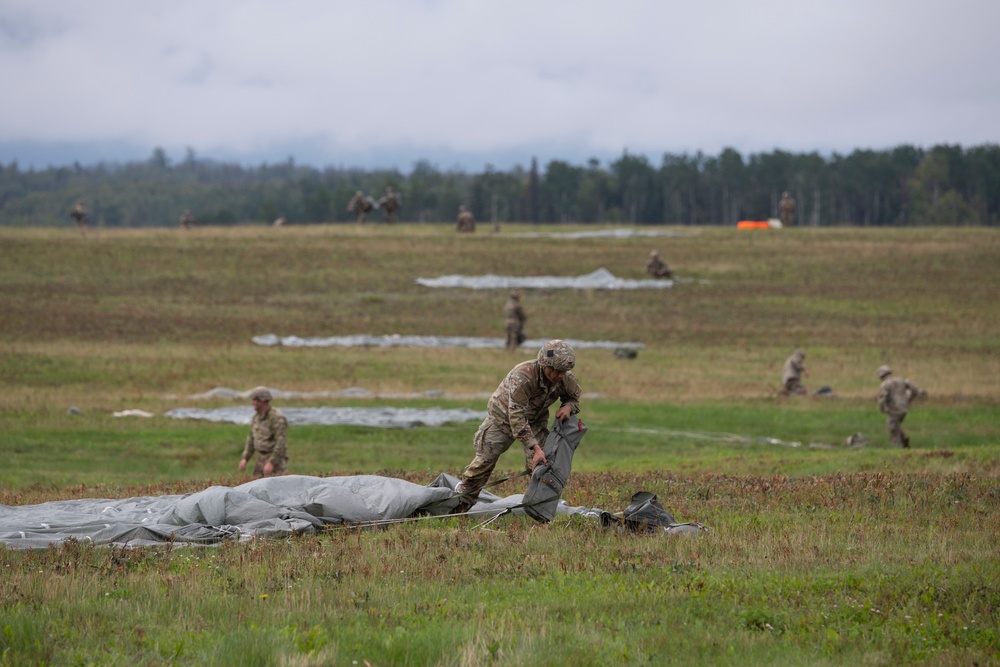 U.S. Air Force and Army conduct airborne operations at JBER