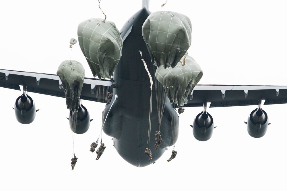 U.S. Air Force and Army conduct airborne operations at JBER