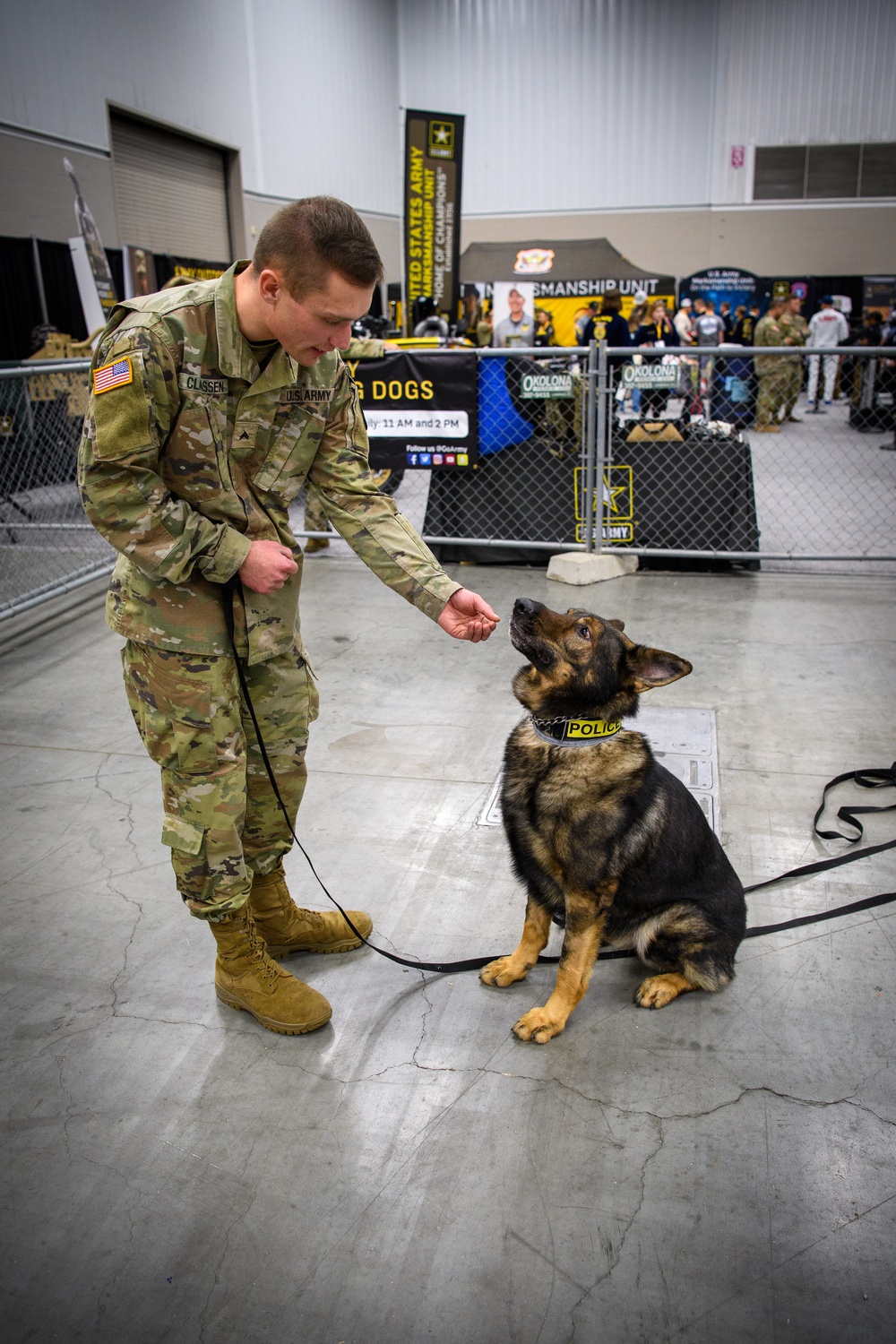 USAREC Soldier and K9 Atuk demonstration at FFA