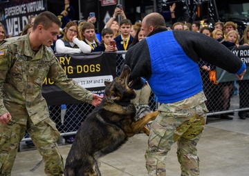 USAREC Soldier and K9 Atuk demonstration at FFA