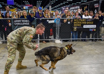 USAREC Soldier and K9 Atuk demonstration at FFA