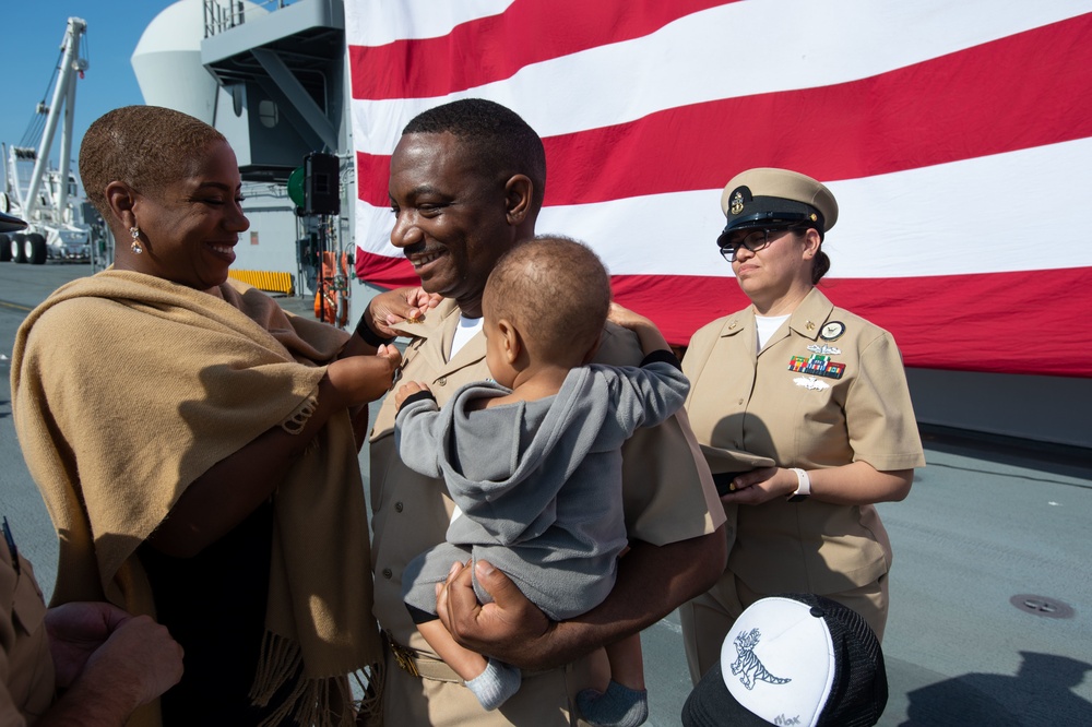 USS Boxer Sailors Receive Their Anchors During Chief Pinning Ceremony