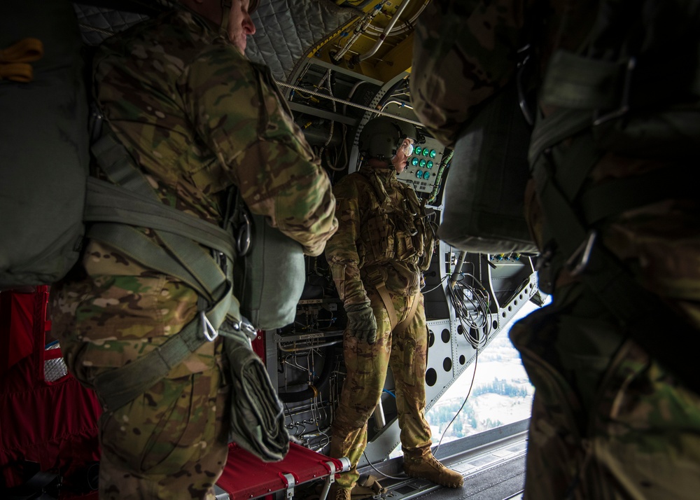 Drop zone drop-off: Washington National Guard pilots support special forces static line jumps