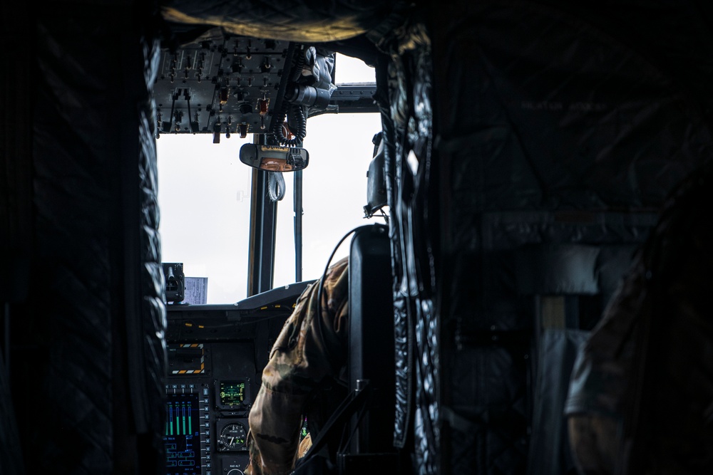 Drop zone drop-off: Washington National Guard pilots support special forces static line jumps