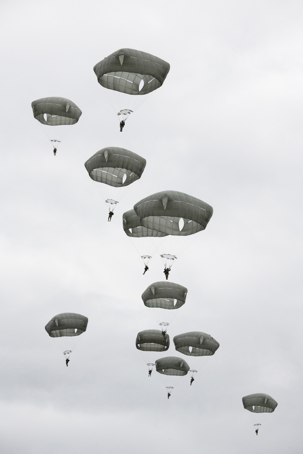 Army paratroopers and Marine Corps aviators conduct joint airborne operations at JBER