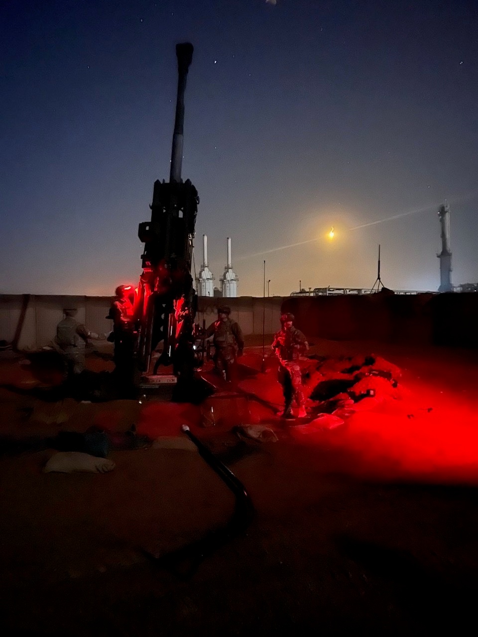 1st Battalion, 125th Infantry Regiment &quot;Task Force Viking&quot; lights up the sky