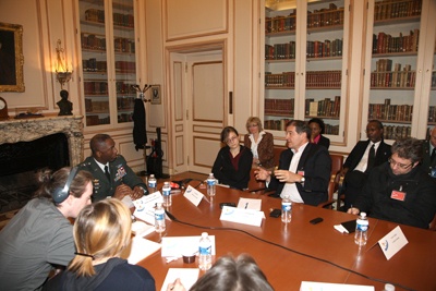 Gen. Kip Ward's visit to Paris for a media roundtable, January 2010