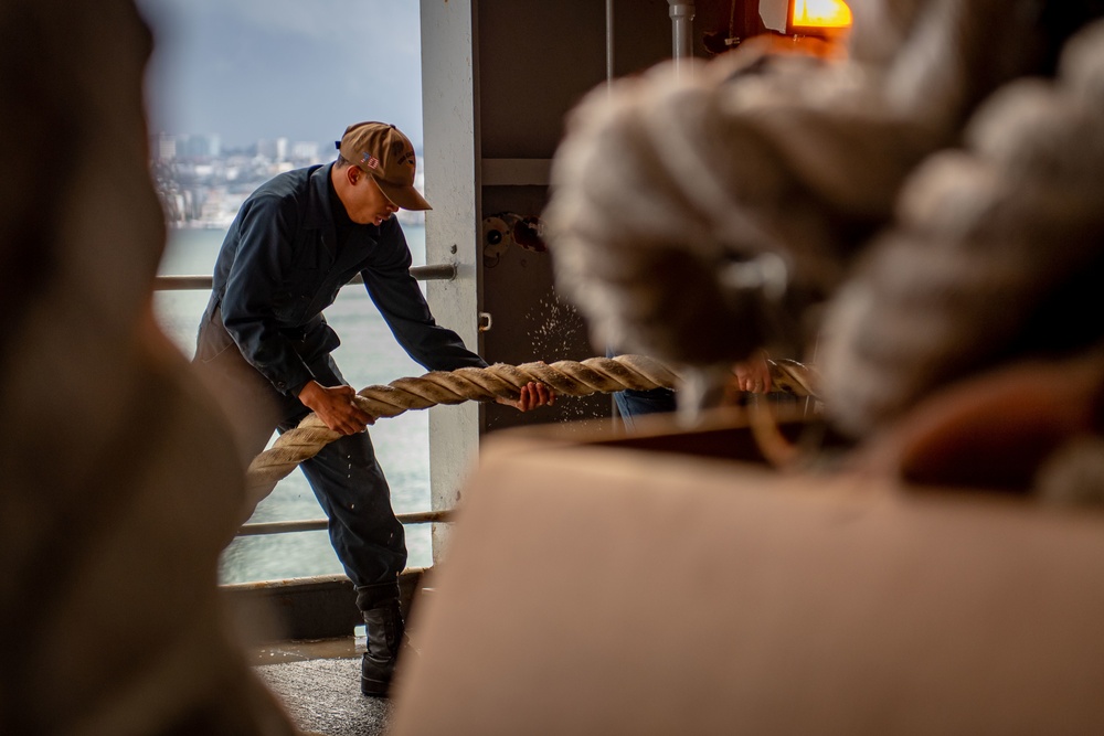 Sailors Serve Aboard USS Carl Vinson (CVN 70)