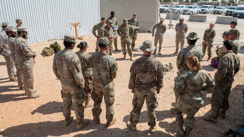 PSAB Soldiers - RSLF Conduct Integrated TCCC Training