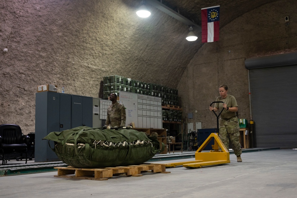 Army riggers prepare for joint capabilities exercise