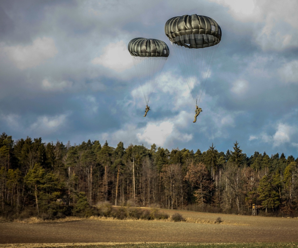 SOCEUR Airborne Operations