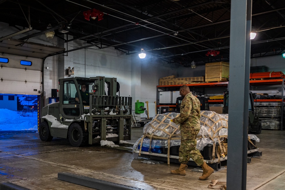 914 ARW Aerial Port Squadron Cargo Load Operations