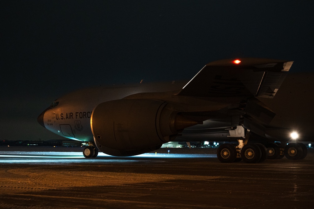 914 ARW KC-135 Stratotanker takeoff