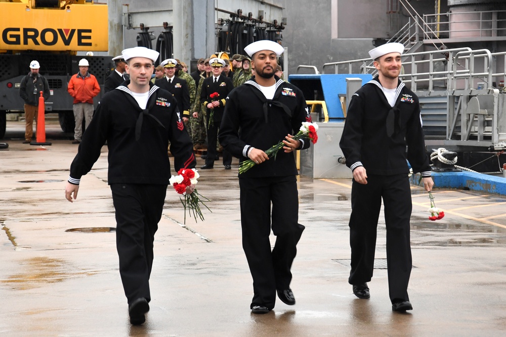 USS Newport News returns from deployment