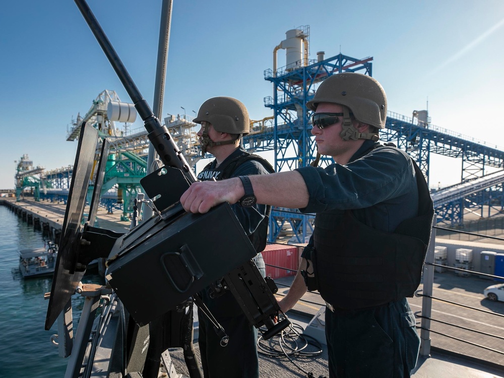 DVIDS - Images - USS Delbert D. Black visits UAE [Image 3 of 6]
